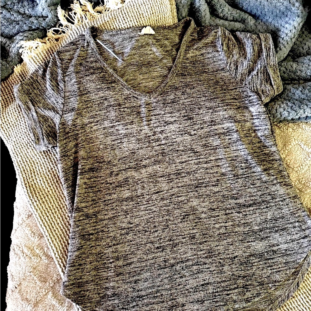 COTTON ON Women's V-Neck Top
